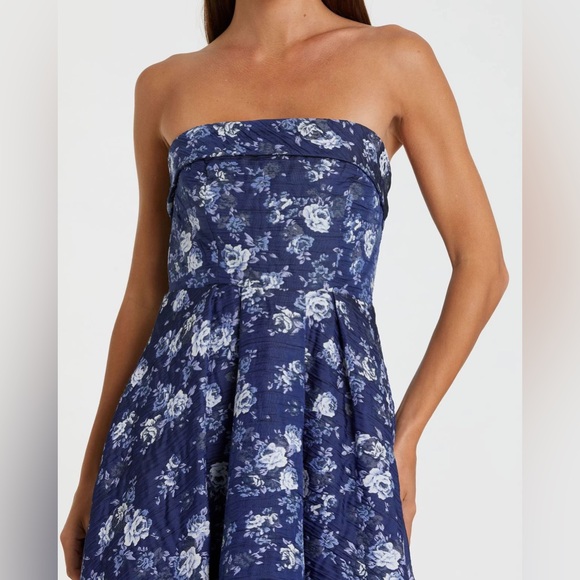 Mac Duggal Blue and White Strapless Dress - Picture 2 of 9